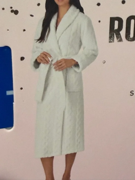 ROOM SERVICE Cozy Wrap Fuzzy Robe SOFT CABLE KNIT TEXTURE POCKETS White L 12 14 - Picture 4 of 12